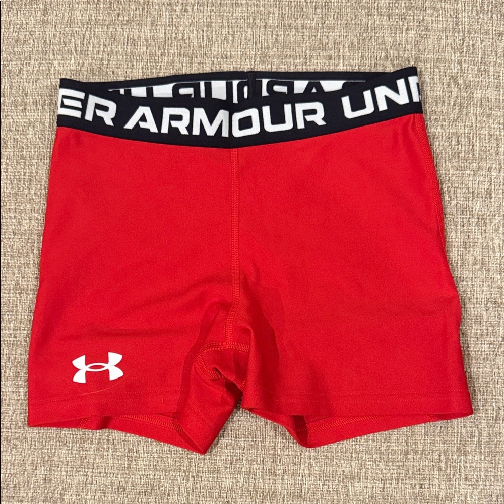 Under Armour Bold Red Performance Shorts XS